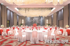 正在这个夏日等候您的